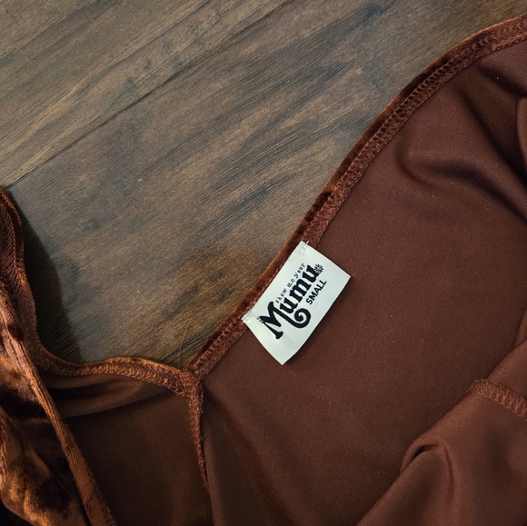 Show Me Your Mumu Copper Crushed Velvet Mini Dress Size Small - Picture 6 of 9